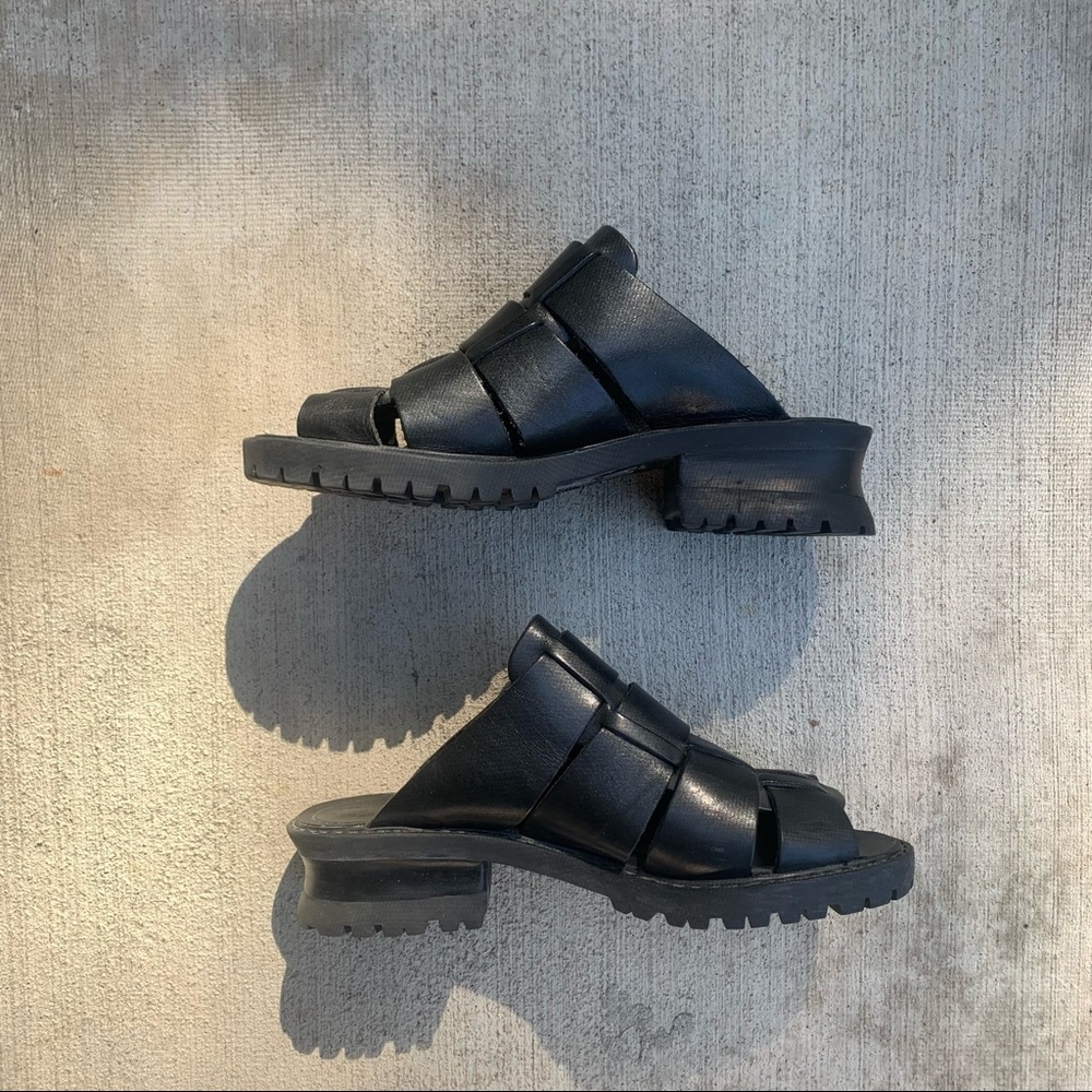 VINTAGE 90s MIA FISHERMEN LOAFER